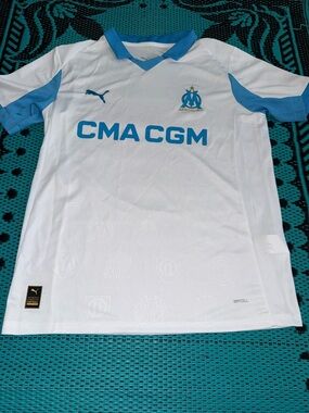 Olympique de Marseille 25/26 Home Jersey/Kit (Medium)